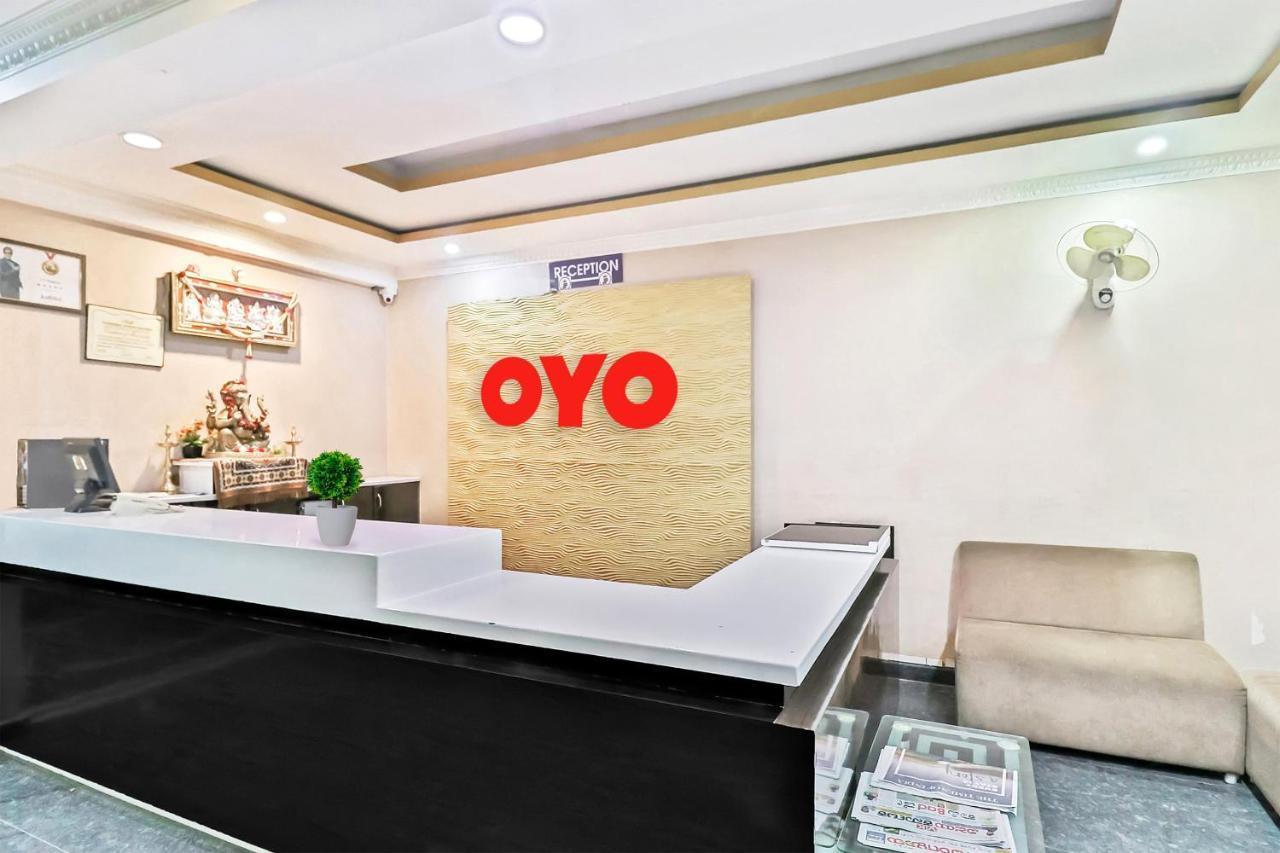 Oyo40115 J P宫殿酒店 Dod Ballāpur 外观 照片